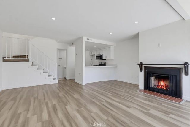 5269 Colodny Drive 7, Agoura Hills, CA 91301