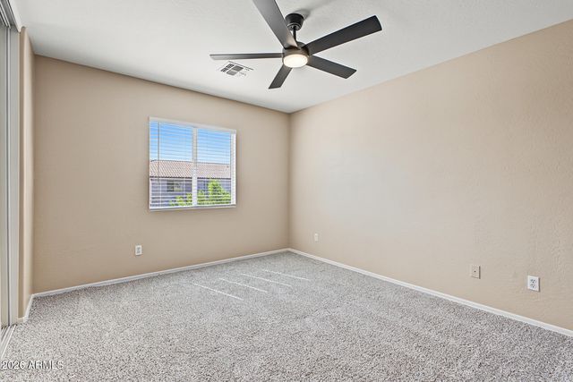28240 N QUARTZ Way, San Tan Valley, AZ 85143