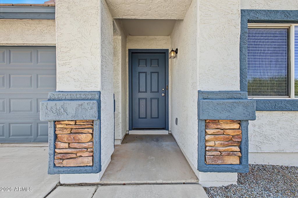 28240 N QUARTZ Way, San Tan Valley, AZ 85143 — photo 2