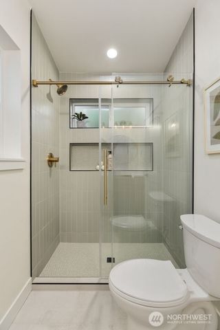 8508 1st Avenue NE, Seattle, WA 98115