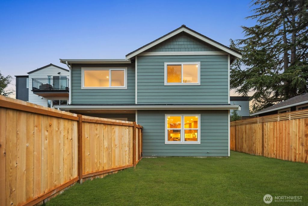 8508 1st Avenue NE, Seattle, WA 98115