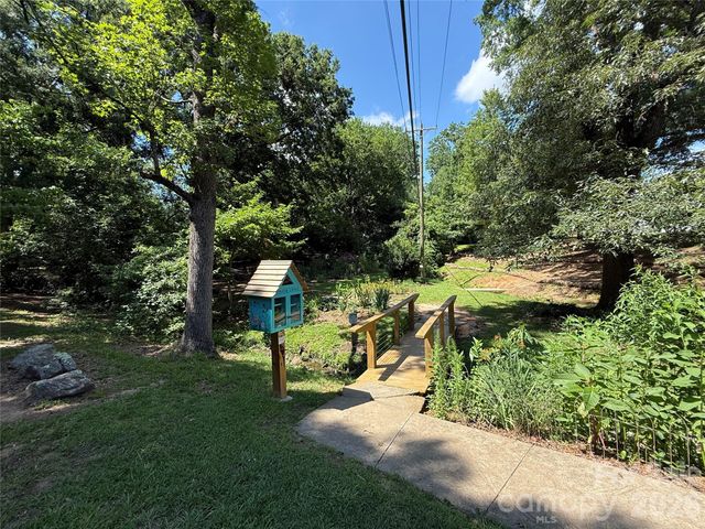 1931 Chatham Avenue, Charlotte, NC 28205