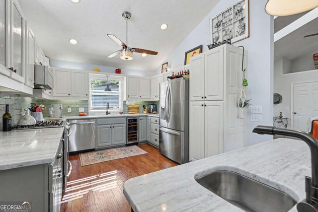 614 Waterview Drive, Hiawassee, GA 30546