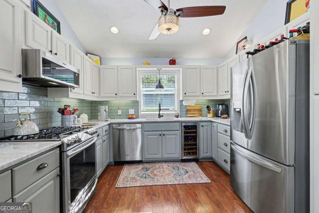 614 Waterview Drive, Hiawassee, GA 30546