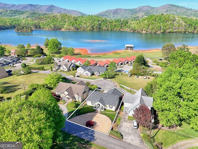 614 Waterview Drive, Hiawassee, GA 30546