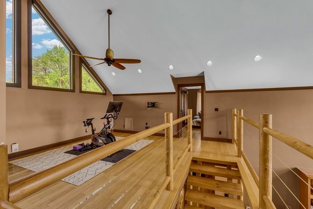 136 Rocky River Shores Dr, Rock Island, TN 38581