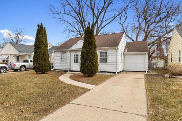 3038 S 54th STREET, Milwaukee, WI 53219