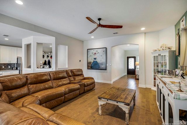 3707 Song Fiddler, San Antonio, TX 78253