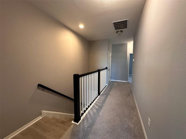 29850 SOUTHWELL LANE, Wesley Chapel, FL 33543