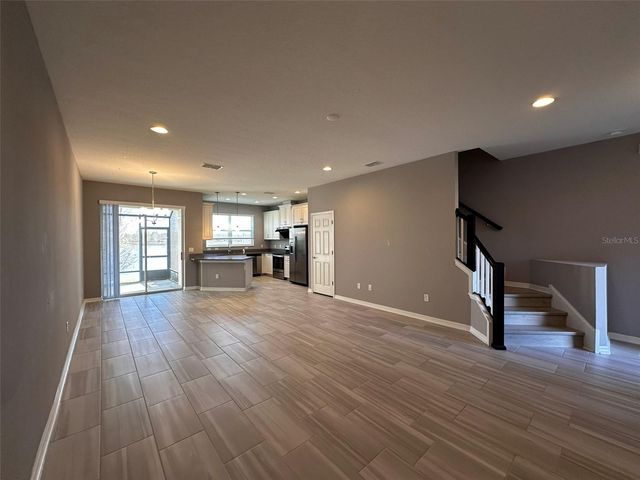 29850 SOUTHWELL LANE, Wesley Chapel, FL 33543