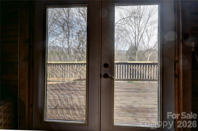 85 Homlish Gardens Drive, Waynesville, NC 28785