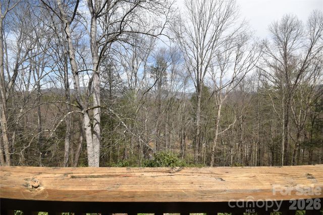 85 Homlish Gardens Drive, Waynesville, NC 28785