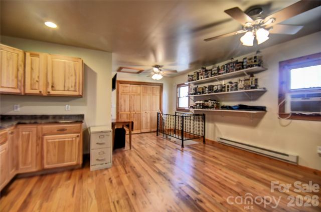 85 Homlish Gardens Drive, Waynesville, NC 28785