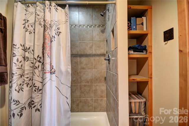 85 Homlish Gardens Drive, Waynesville, NC 28785