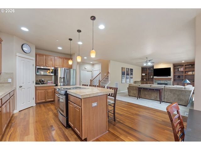 15838 Sw MASON Ct, Portland, OR 97224