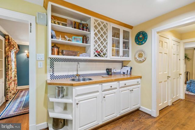 1110 BRYN MAWR RD, Baltimore, MD 21210
