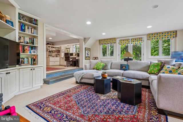 1110 BRYN MAWR RD, Baltimore, MD 21210
