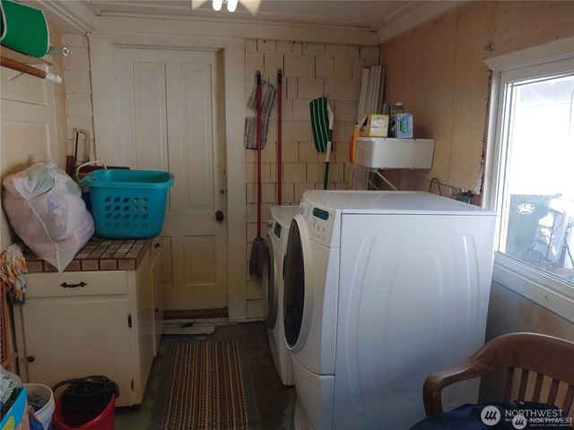 664 Rhoades Road, Winlock, WA 98596