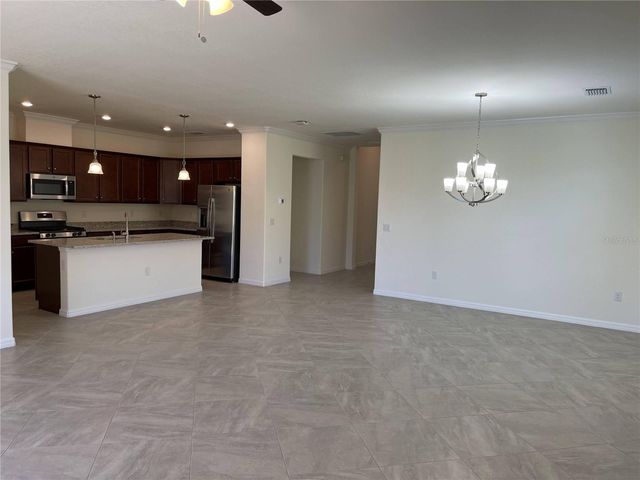 5127 TOBERMORY WAY, Bradenton, FL 34211