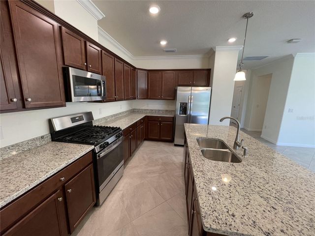 5127 TOBERMORY WAY, Bradenton, FL 34211