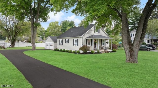 203 Pine St, Hackettstown Town, NJ 07840