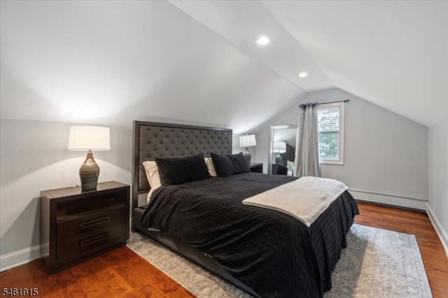 203 Pine St, Hackettstown Town, NJ 07840