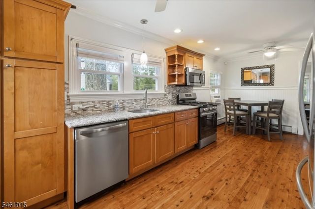 203 Pine St, Hackettstown Town, NJ 07840