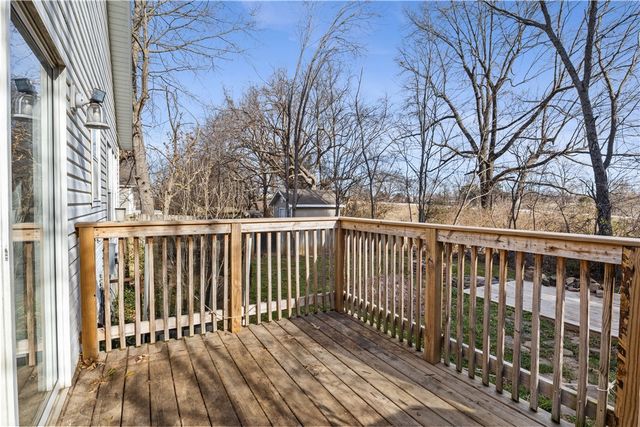 1394 N Tradition Avenue, Fayetteville, AR 72704