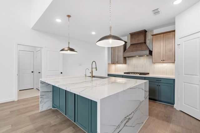 10923 Spring Wind Drive, Missouri City, TX 77459