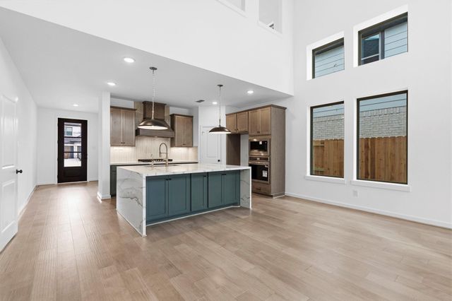 10923 Spring Wind Drive, Missouri City, TX 77459