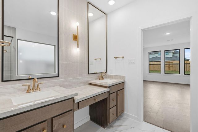 10923 Spring Wind Drive, Missouri City, TX 77459