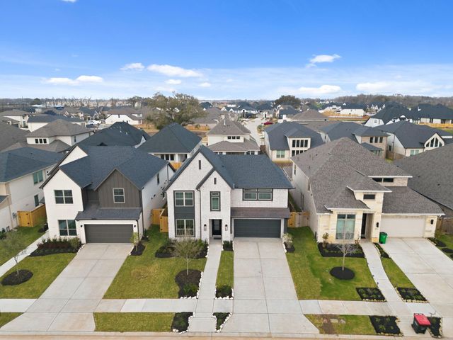 10923 Spring Wind Drive, Missouri City, TX 77459