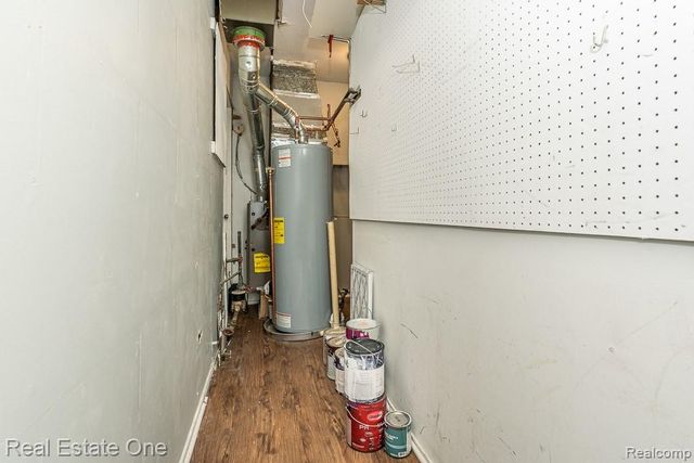 125 Sheffield Drive, Troy, MI 48083