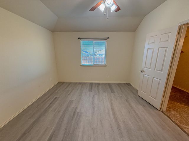 412 Azurite DR, Jarrell, TX 76537