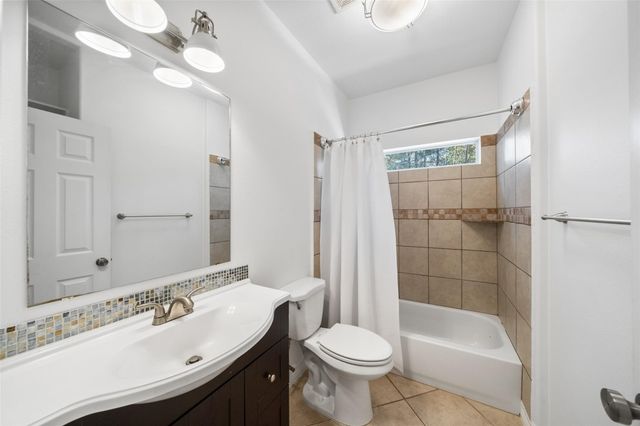 110 Lords Circle, Coldspring, TX 77331