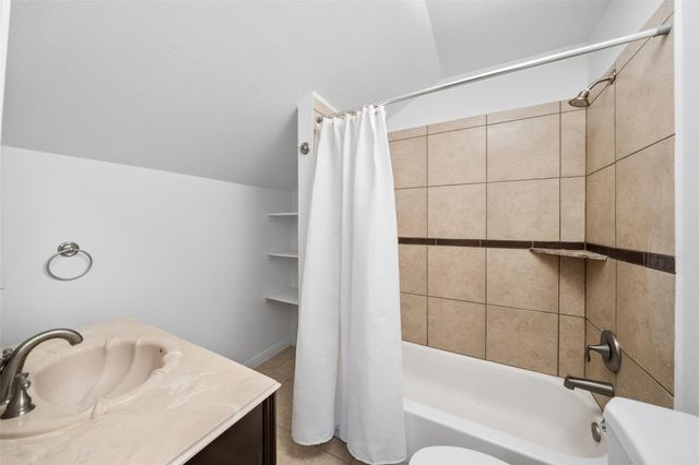 110 Lords Circle, Coldspring, TX 77331