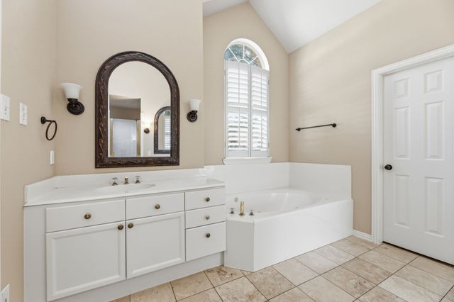 4124 Briarbend Road, Dallas, TX 75287