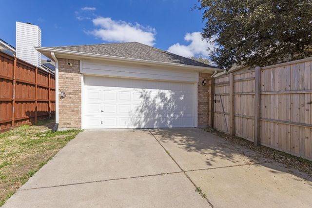4124 Briarbend Road, Dallas, TX 75287
