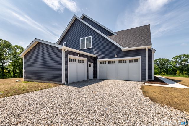 18 Twin Valley Road, East Lyme, CT 06333