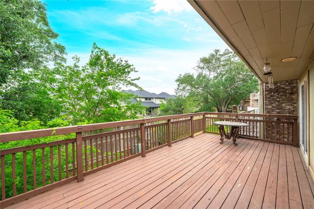 3 Dorado Drive, Friendswood, TX 77546