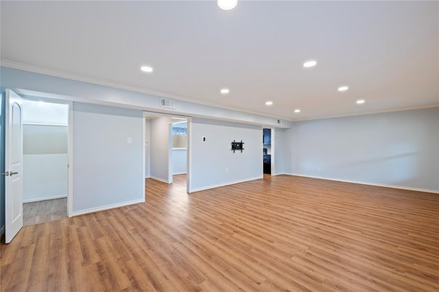 3 Dorado Drive, Friendswood, TX 77546