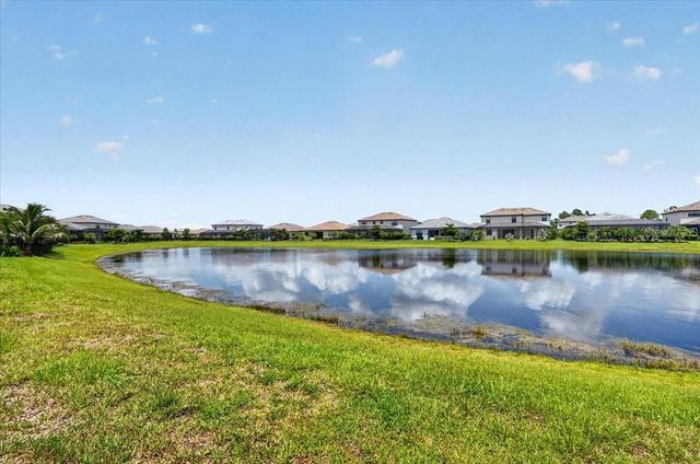 4967 SEAFOAM TRAIL, Bradenton, FL 34211