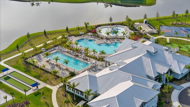 4967 SEAFOAM TRAIL, Bradenton, FL 34211