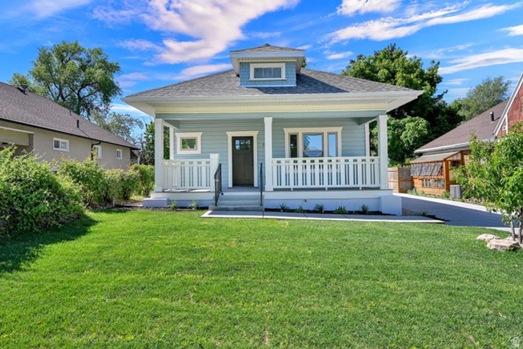 Image 3 of property listing at 1065 E 21 ST, Ogden, UT 84401