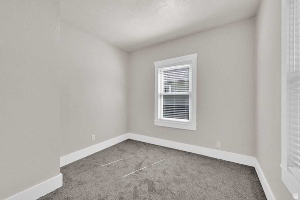 Image 21 of property listing at 1065 E 21 ST, Ogden, UT 84401