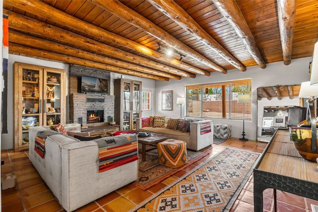 1428 Monterey, Santa Fe, NM 87505