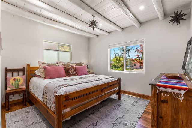 1428 Monterey, Santa Fe, NM 87505