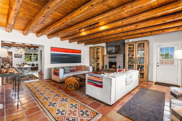 1428 Monterey, Santa Fe, NM 87505