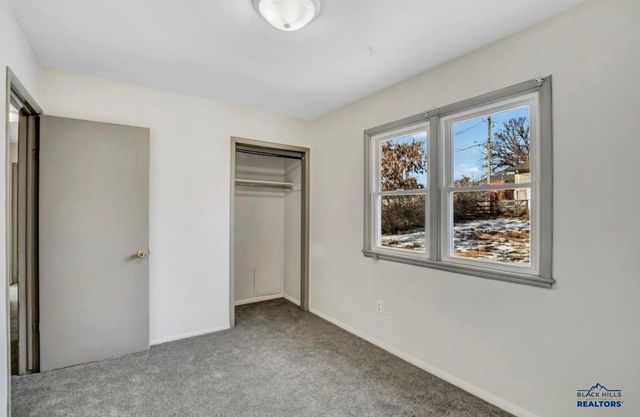 406 E ADAMS, Rapid City, SD 57701