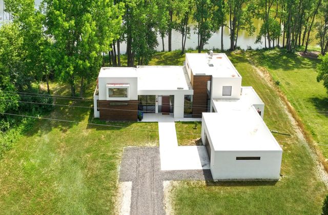 5980 Cherry Hill Road, Superior Twp, MI 48105